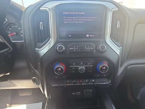 Used 2021 Chevrolet Silverado 1500 RST w/ Bed Protection Package AWD/4WD image 22