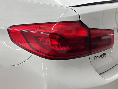 Used 2020 BMW M550i xDrive w/ Executive Package AWD/4WD image 34