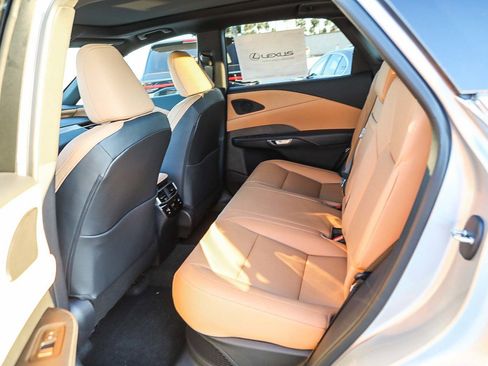 New 2026 Lexus RX 350 image 18