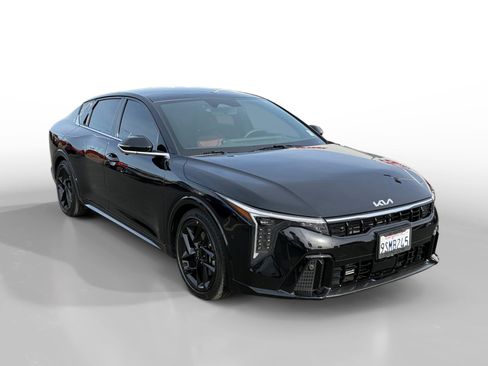 Certified 2025 Kia K4 GT-Line Turbo FWD image 7