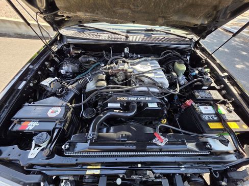 Used 1999 Toyota 4Runner Limited w/ Upgrade Value Pkg 5 image 14