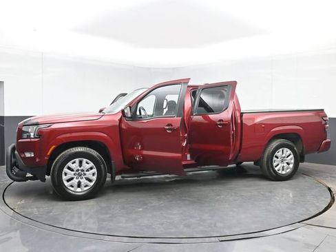 Used 2024 Nissan Frontier SV RWD image 51
