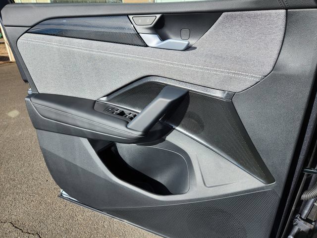 New 2026 Volkswagen Tiguan S AWD/4WD image 21