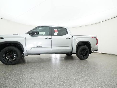 New 2025 Toyota Tundra Limited image 60