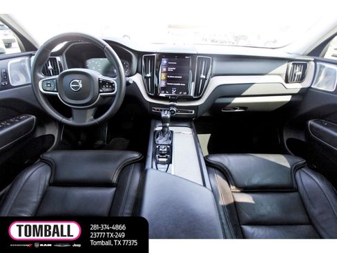 Used 2021 Volvo XC60 T5 Inscription w/ Advanced Package image 10