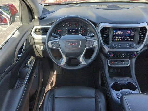 Used 2023 GMC Acadia SLT image 19