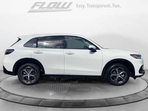 Certified 2024 Honda HR-V EX-L image 8