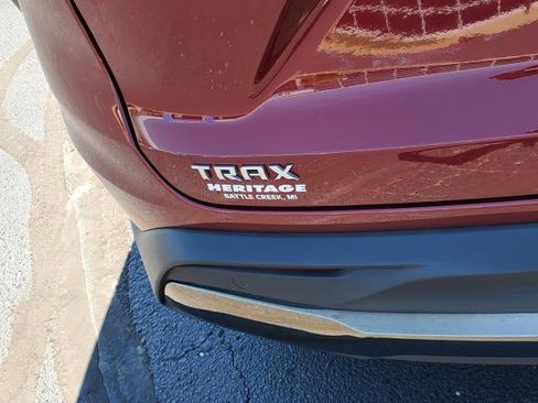 Used 2025 Chevrolet Trax ACTIV w/ Sunroof Package image 30