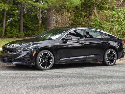 Used 2023 Kia K5 GT-Line image 3