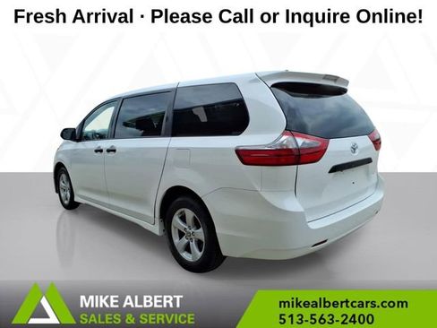 Used 2020 Toyota Sienna L FWD image 5