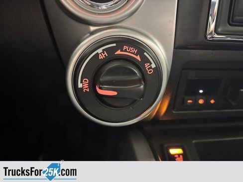 Used 2018 Nissan Titan PRO-4X image 24