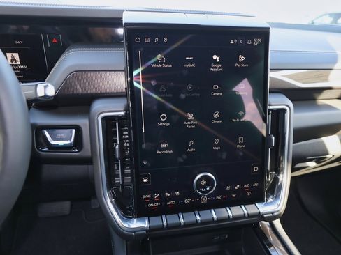 New 2026 GMC Yukon Elevation w/ Elevation Premium Package image 20