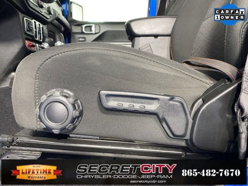 Used 2023 Jeep Gladiator Mojave w/ Trailer Tow Package image 13