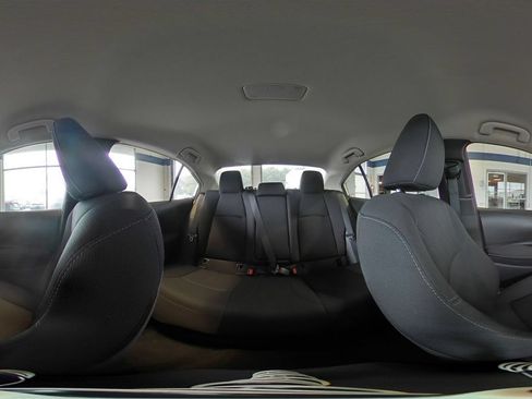 Used 2025 Toyota Corolla LE FWD image 41