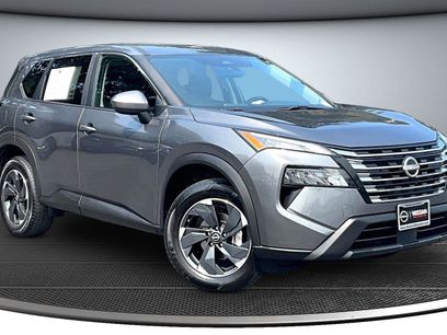 Used 2025 Nissan Rogue SV