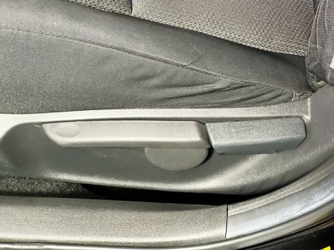 Used 2009 Toyota Corolla S image 15