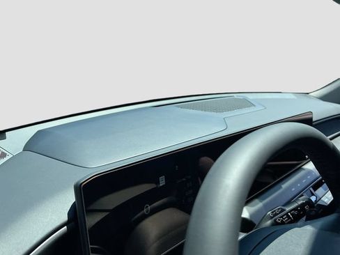 New 2026 Kia EV9 Light RWD image 9