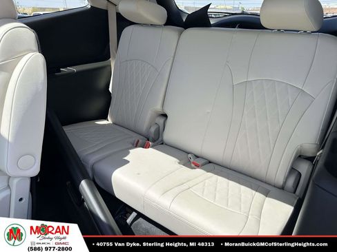 Certified 2023 Buick Enclave Avenir w/ Avenir Technology Package AWD/4WD image 12