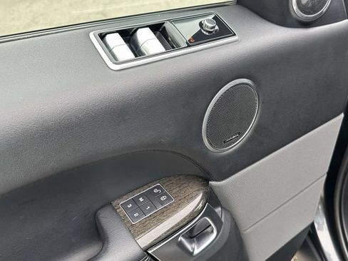 Used 2020 Land Rover Range Rover Sport SE AWD/4WD image 22