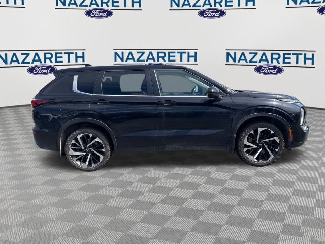 Used 2023 Mitsubishi Outlander SE AWD/4WD image 5