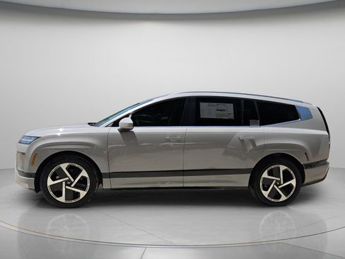 New 2026 Hyundai Ioniq 9 Calligraphy AWD/4WD image 2