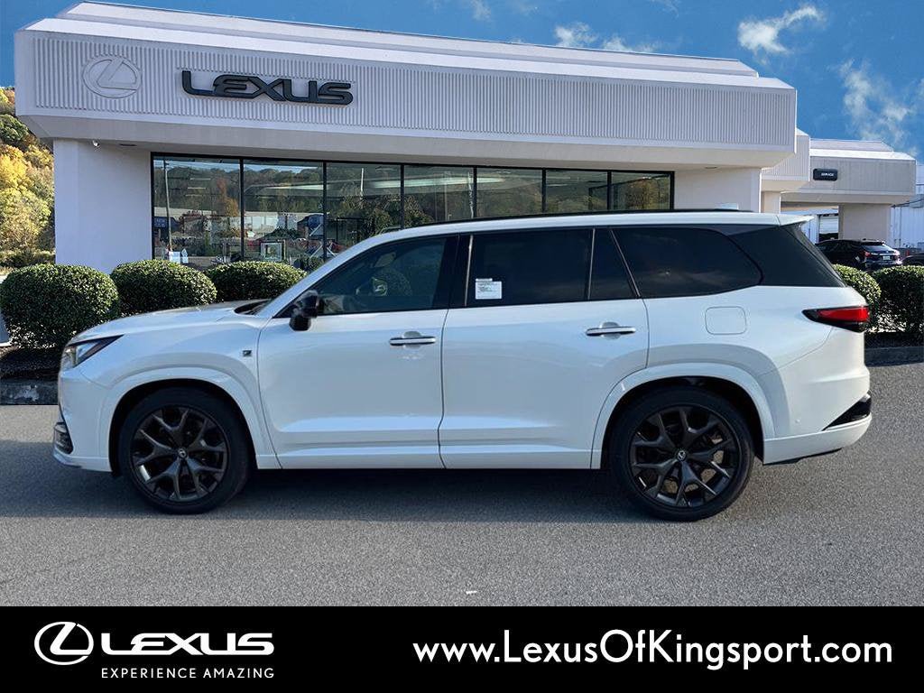 Used 2026 Lexus TX 500h AWD w/ Technology Package image 2