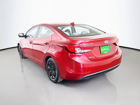 Used 2016 Hyundai Elantra SE image 7