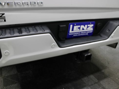 Used 2023 Chevrolet Silverado 2500 High Country AWD/4WD image 48