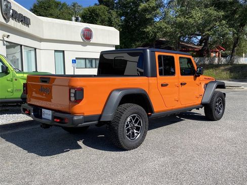 New 2025 Jeep Gladiator Rubicon w/ Convenience Group image 9