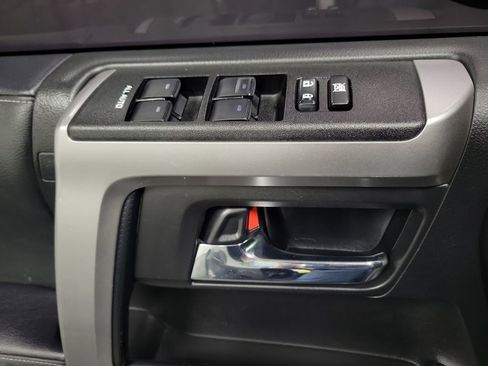 Used 2021 Toyota 4Runner SR5 image 18