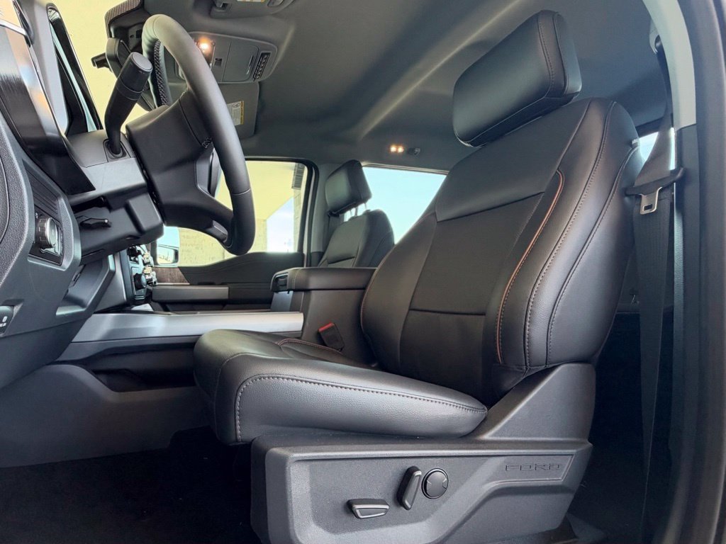 New 2027 Ford F350 Lariat w/ Chrome Package AWD/4WD image 4