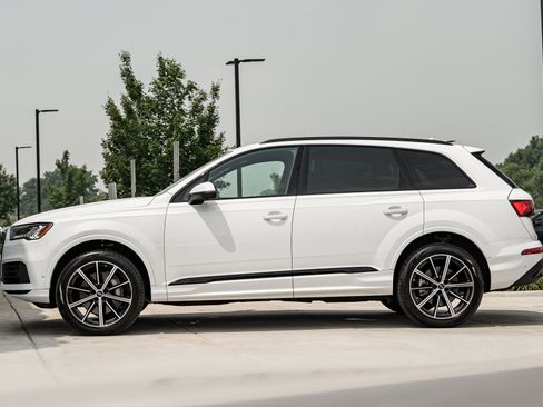 Certified 2023 Audi Q7 3.0T Prestige w/ Prestige Package AWD/4WD image 6