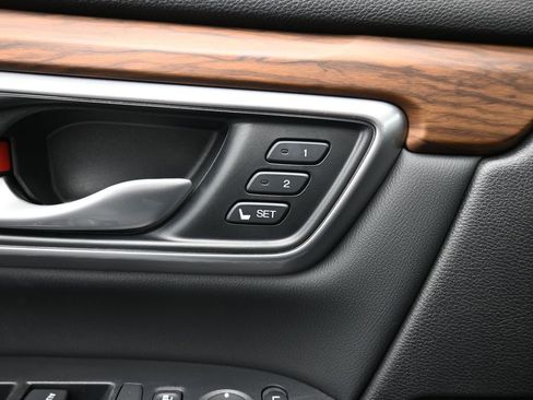 Certified 2022 Honda CR-V EX-L image 32