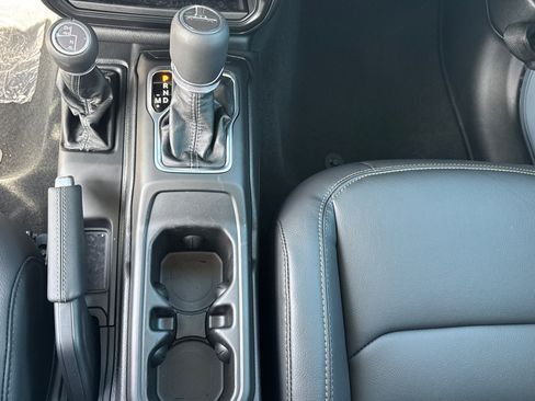 New 2026 Jeep Gladiator Sport image 14