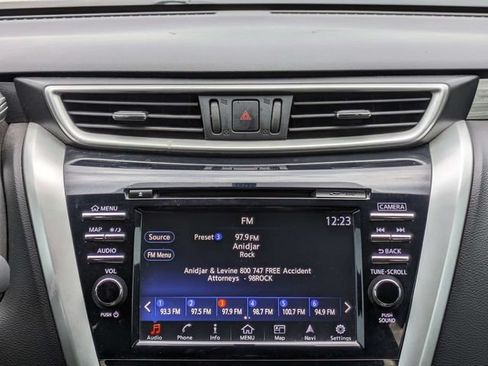 Used 2018 Nissan Murano Platinum FWD image 19