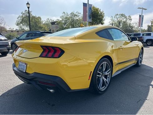 Used 2024 Ford Mustang Coupe RWD image 6