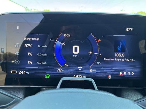 Certified 2024 Chevrolet Equinox EV RS image 11