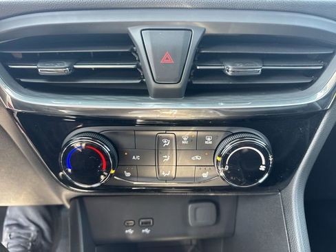 New 2026 Buick Encore GX Sport Touring image 18