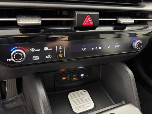 New 2026 Kia Sportage EX FWD image 42
