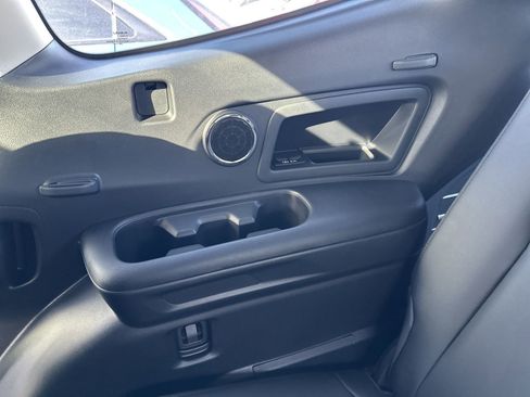 Used 2025 Subaru Ascent Bronze Edition image 26