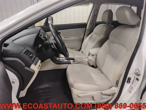 Used 2013 Subaru Crosstrek 2.0i Limited AWD/4WD image 10