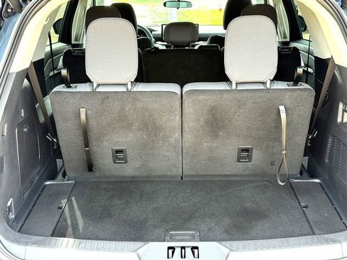 Used 2025 Ford Explorer Active RWD image 7