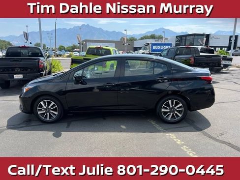 Used 2024 Nissan Versa SV FWD image 7