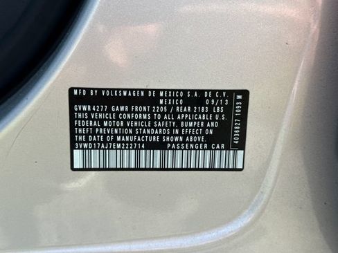 Used 2014 Volkswagen Jetta SE FWD image 21