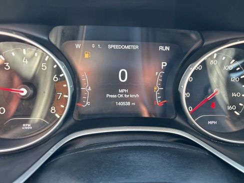 Used 2019 Jeep Compass Latitude AWD/4WD image 9