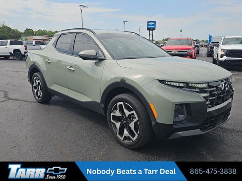 Used 2024 Hyundai Santa Cruz Limited AWD/4WD image 3