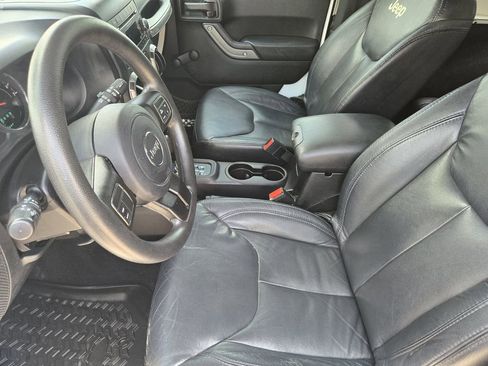 Used 2013 Jeep Wrangler Sport AWD/4WD image 18