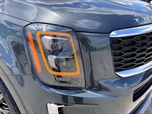 Used 2022 Kia Telluride SX FWD image 32
