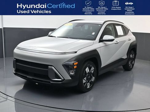 Certified 2025 Hyundai Kona SEL FWD image 1