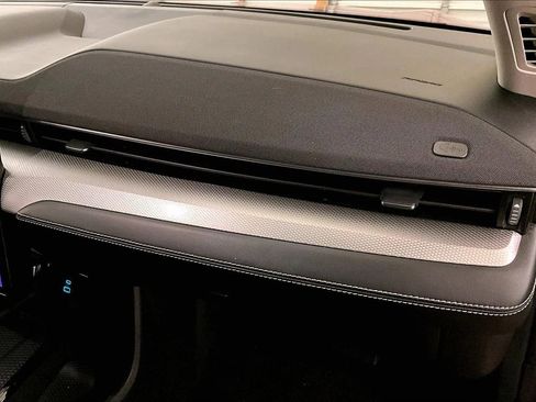 Used 2022 Ford Mustang Mach-E Select image 15